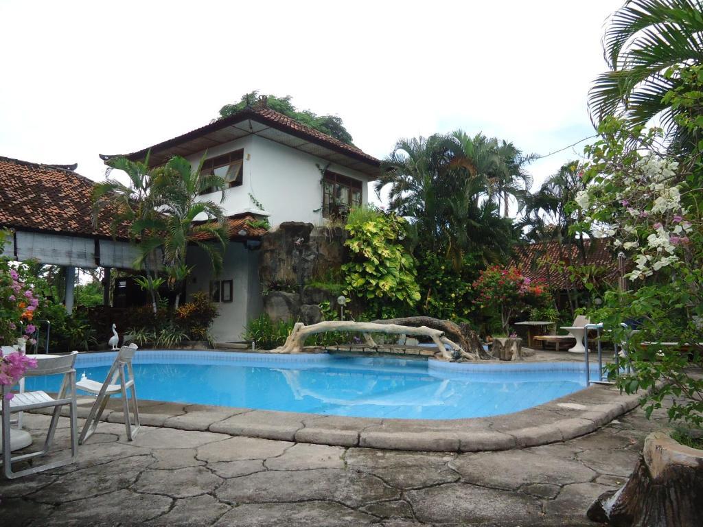 Hotel Bali Warma Denpasar  Exterior photo